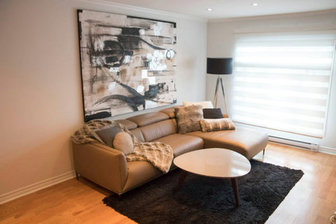 Main Living Room with Smart HD TV & Office Space