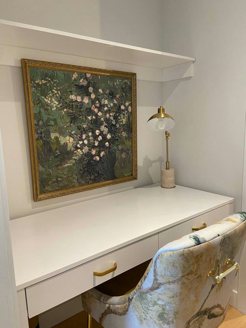 Small ensuite office space in Master bedroom