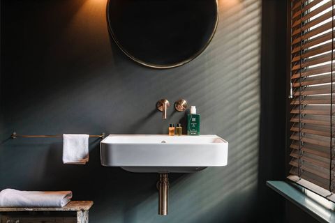 The Safe- Luxury room with en suite bathroom in Bruges