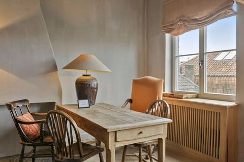 Cozy dining room area