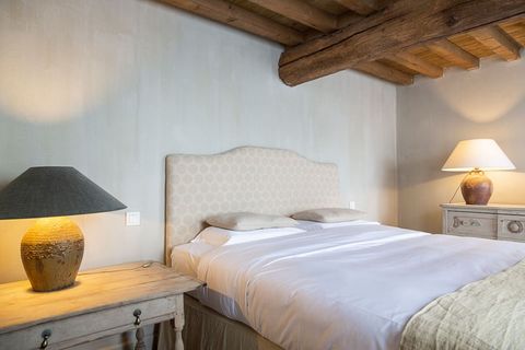 2nd bedroom with comfortable bed
