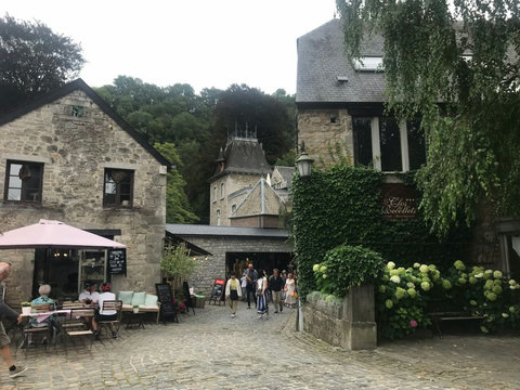 As the crisp winter air settles over Durbuy, the quaint boutiques and artisanal shops in the center showcase unique winter collections, making it an ideal destination for holiday shopping.