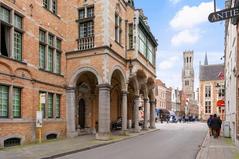 Zicht op Belfort en vlakbij de markt