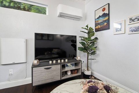 Wall-mounted mini split A/C & heater