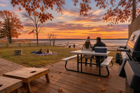 Cozy Home Deck Family Lake View