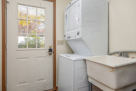 washer and dryer