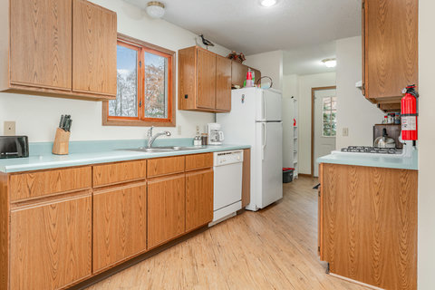 kitchen fully stocked