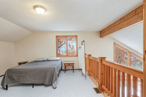 loft bedroom 3 with queen bed