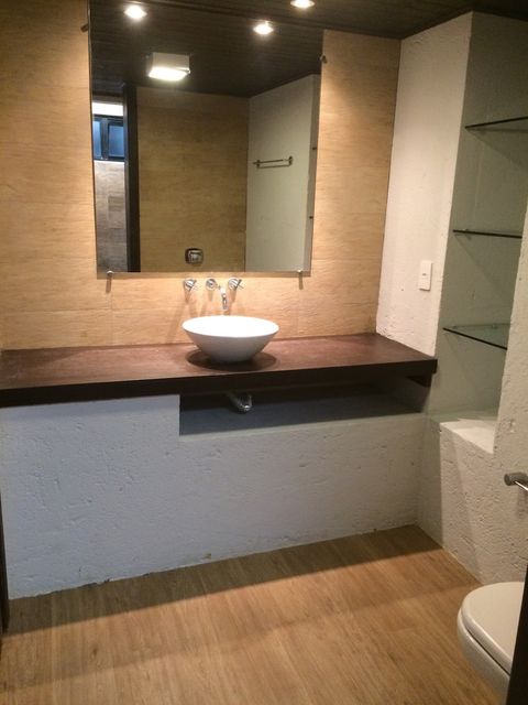 Banheiro Espaçoso