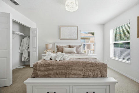 FADFD6FB-AAE6-4414-8D03-E8195C6E616F
