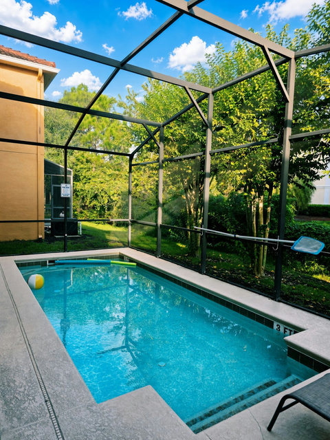 photo3_pool_view