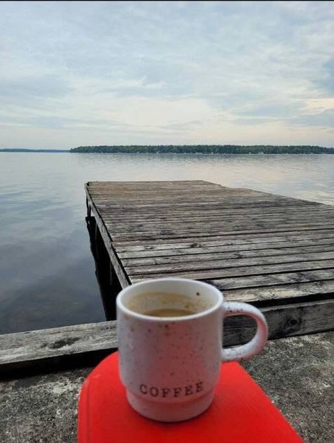 Enjoy your morning coffee on the lake!