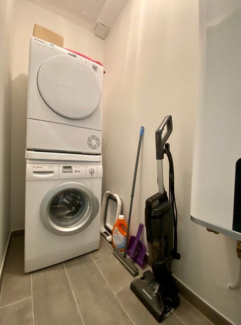 Buanderie
Lave-linge et sèche linge