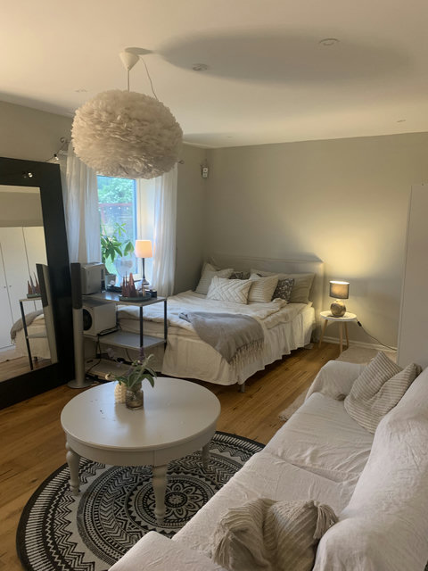 Large extra bedroom