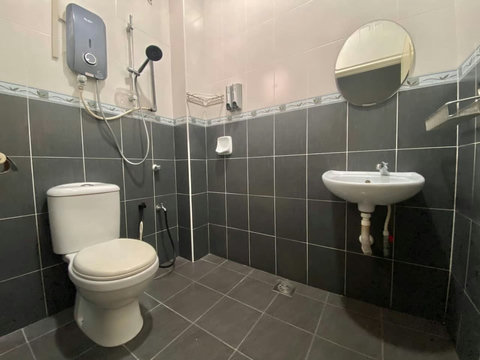 Attached bathroom in master bedroom