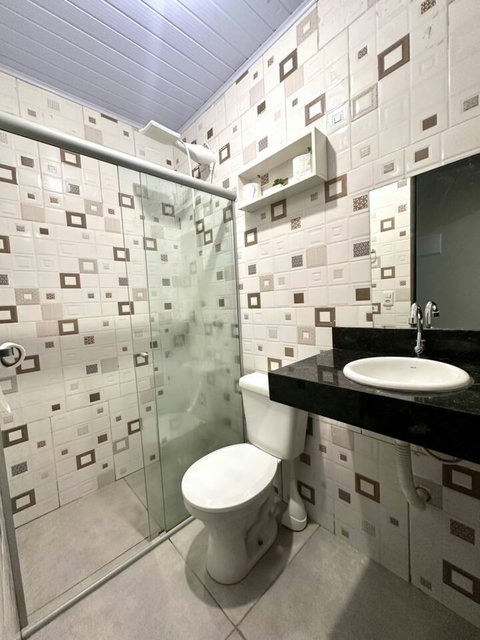 20250508_203344168_iOS