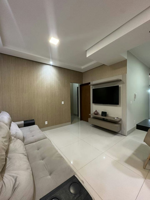 20241219_215113455_iOS