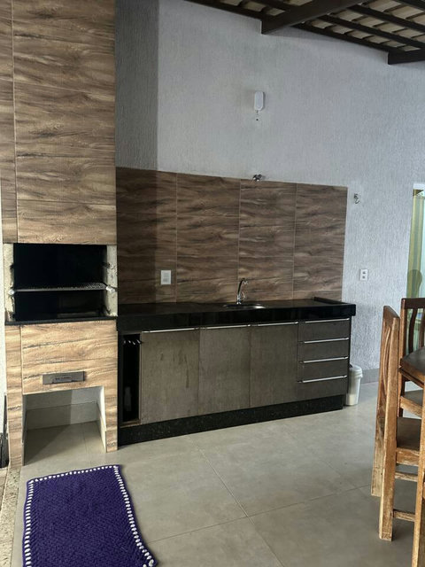 20241219_212219068_iOS