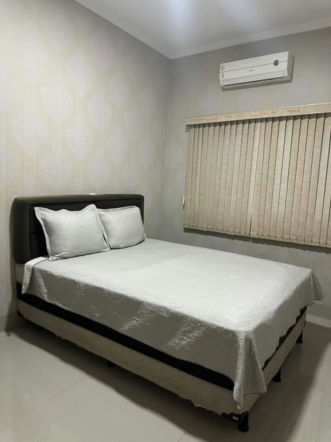 20241219_213901469_iOS