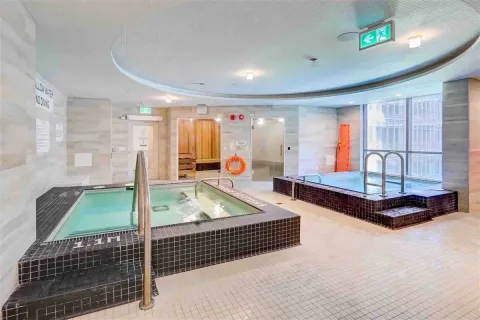 Wellness Centre - Hot Tub