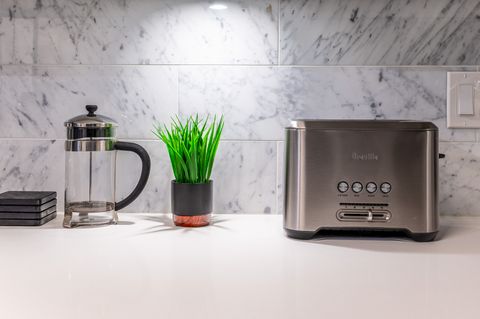 Full-function Breville toaster