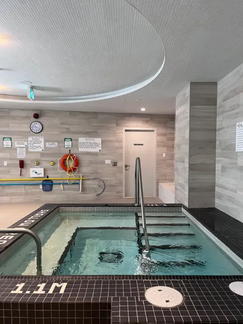 Wellness Centre - Hot Tub