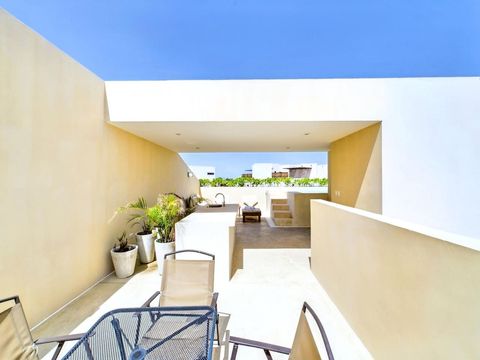 Gather around the stylish outdoor table for al fresco dining or drinks, creating unforgettable memories against the beautiful backdrop of Tulum.