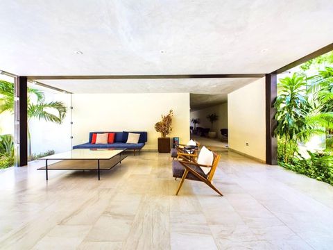 The beautifully landscaped surroundings enhance the inviting atmosphere of the common areas, perfect for leisurely strolls and moments of relaxation.
