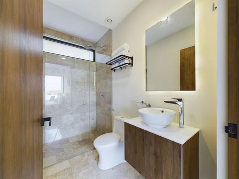 Step into luxury with our thoughtfully stocked bathrooms! Discover high-quality towels and premium toiletries for your convenience. #RelaxAndUnwind #LuxuryStay