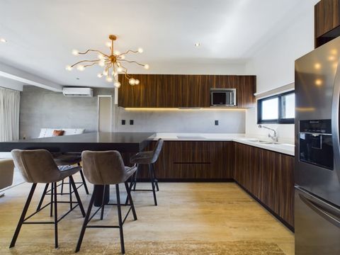 Experience our stunning kitchen, harmoniously linked with the dining space a modern, functional layout complete with all the essentials for creating wonderful meals.