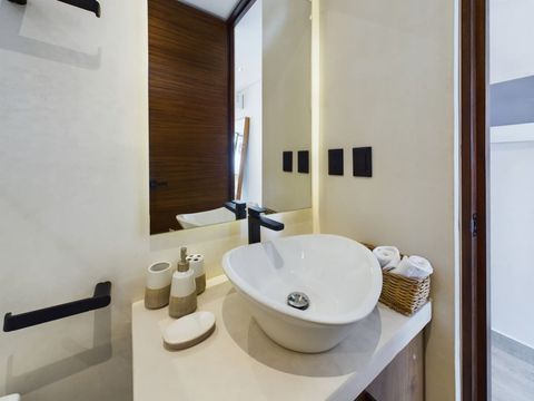 We provide bathroom essentials for our guests upon arrival such as towels, hand towels, soap and shampoo. You won't need to worry  upon arrival at the property!