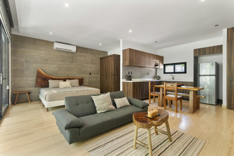 The apartment features cozy, locally inspired décor and furnishings, thoughtfully designed to create memorable experiences for you, your family, and friends.