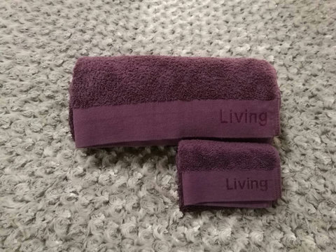 Extravagant towels