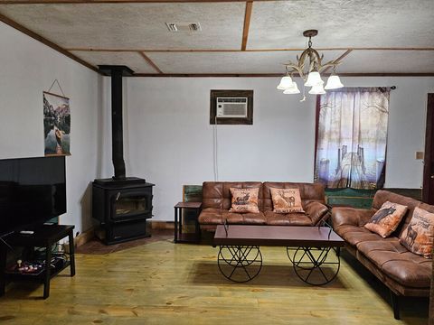 Living room with 2 twin futons