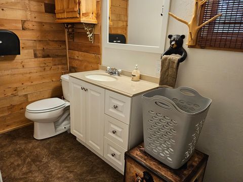 Bathroom - Closer Look