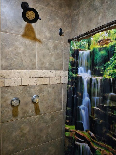 Walk-in Shower