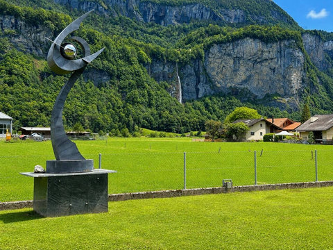 garden art work