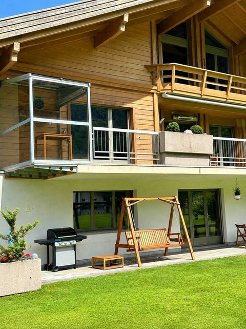 chalet manor souch facade 2