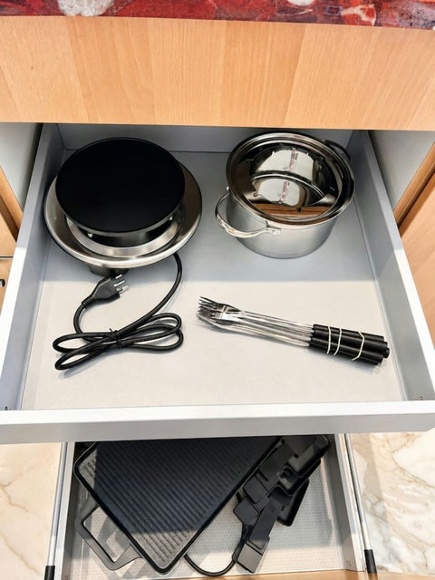 Fully equipped kitchen