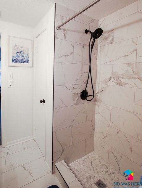 Large Shower