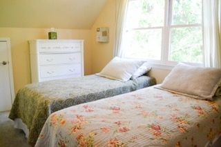 Twin Bedroom