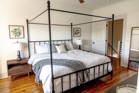 218 Houston Order-18