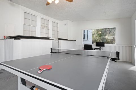 Ping Pong Table