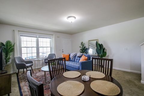 Dining Area | Living Area