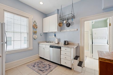 The kitchen is fully equipped with modern appliances, ample counter space, and all the essentials you need to prepare meals. It''s a bright and functional space, perfect for cooking and enjoying time with family or friends.