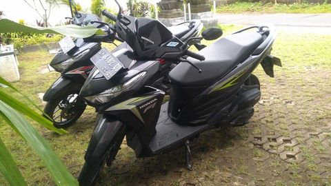 And you can rent a scooter for easy area moving.  As a scooter is a MUST in an area, please let us know at least 24hrs prior to your stay you want to rent from us. Otherwise, we might not be able to arrange it.
We have Honda Vario/Scoopy/Spacy/Beat.