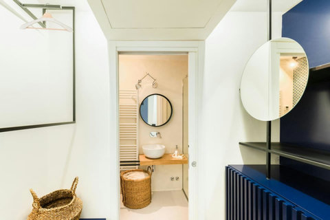 Walking Closet