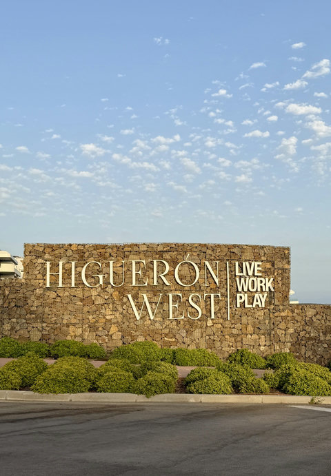 Higueron West