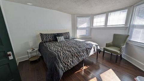 Bedroom #1