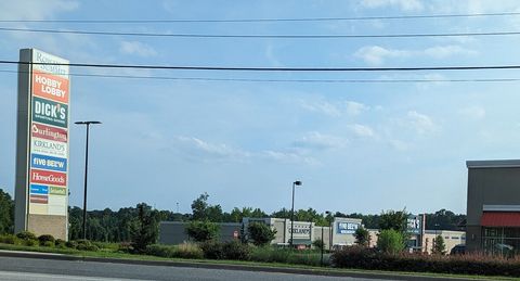Shopping center 3 miles away